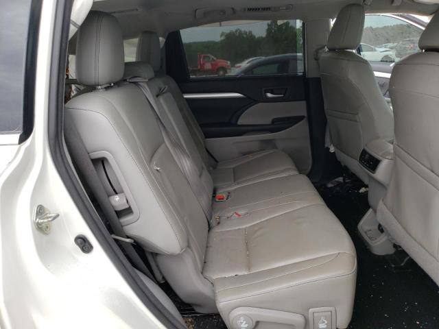 Photo 6 from auction – 2015 TOYOTA HIGHLANDER with VIN 5TDKKRFH1FS049220
