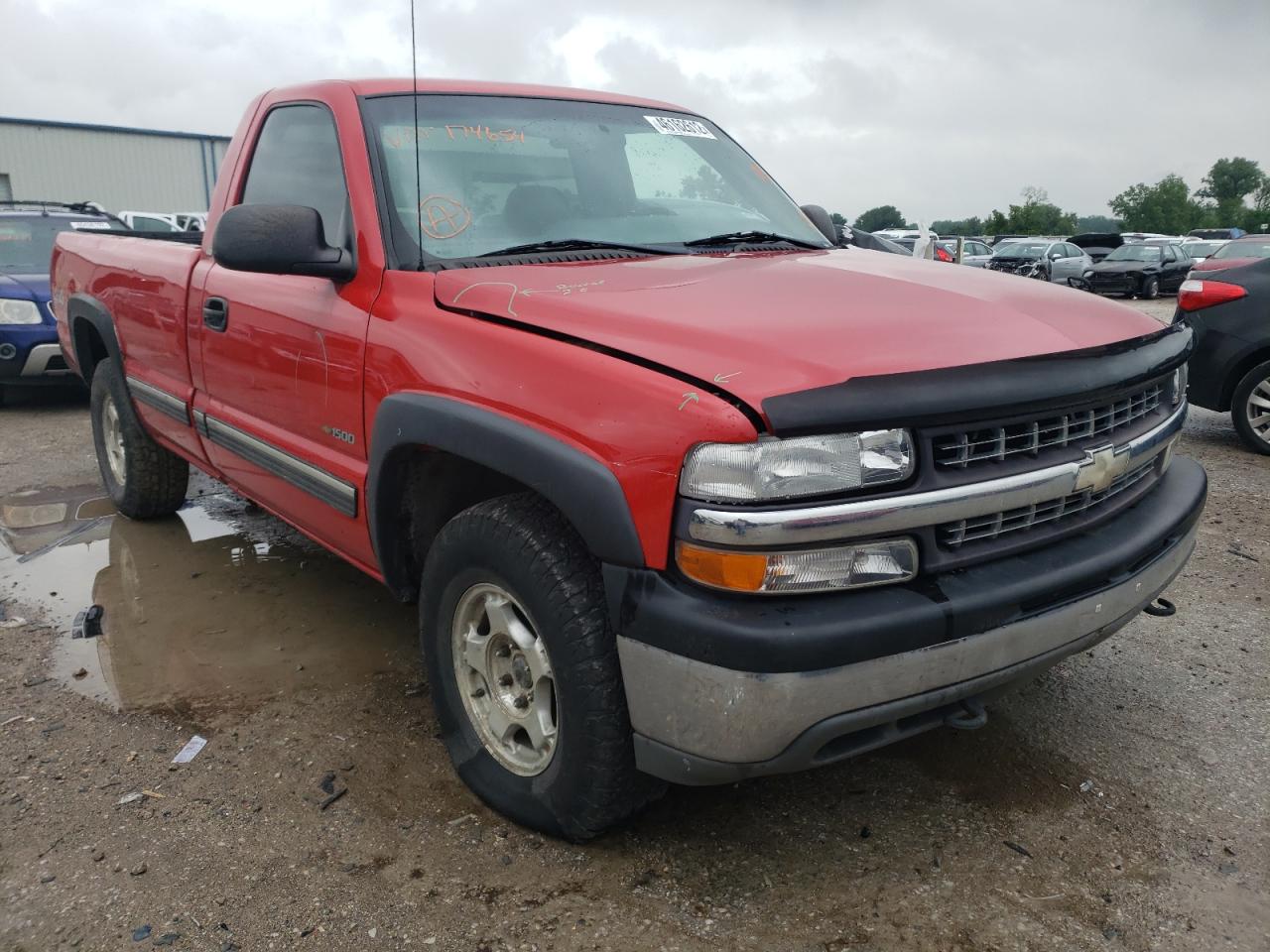 CHEVROLET SILVERADO 1999 with VIN 1GCEK14V3XE174654 - Photo from auction