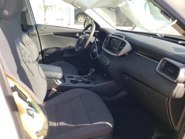 Photo 5 from auction – 2016 KIA SORENTO LX with VIN 5XYPGDA53GG003474