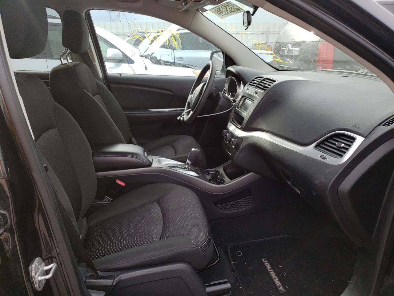 Photo 5 from auction – 2012 DODGE JOURNEY SX with VIN 3C4PDDBG1CT136178