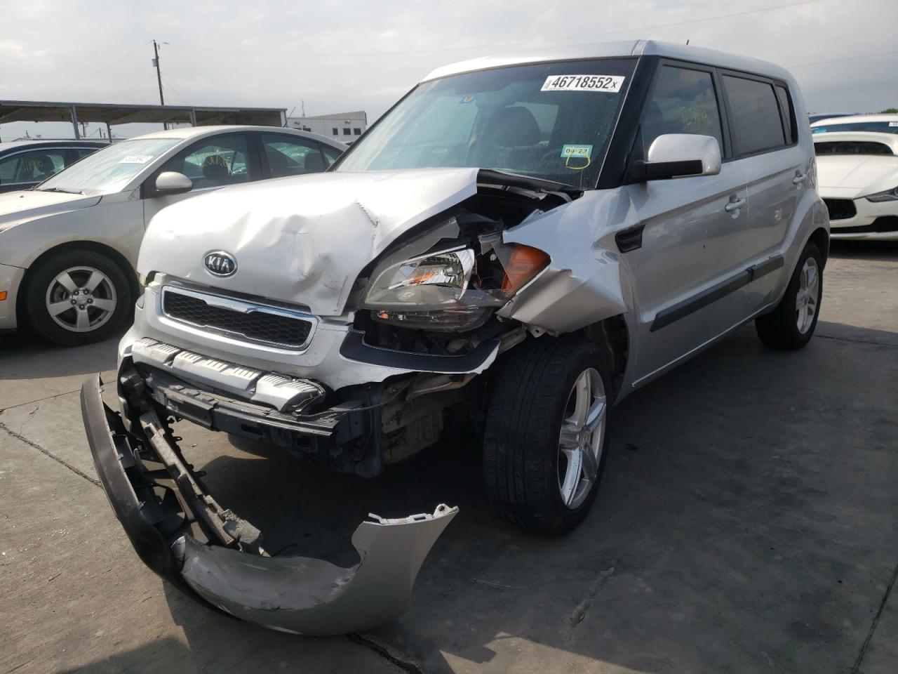 Photo 2 from auction – 2011 KIA SOUL + with VIN KNDJT2A24B7294519