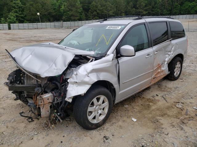 Photo 2 from auction – 2010 CHRYSLER TOWN & COU with VIN 2A4RR8D11AR330505