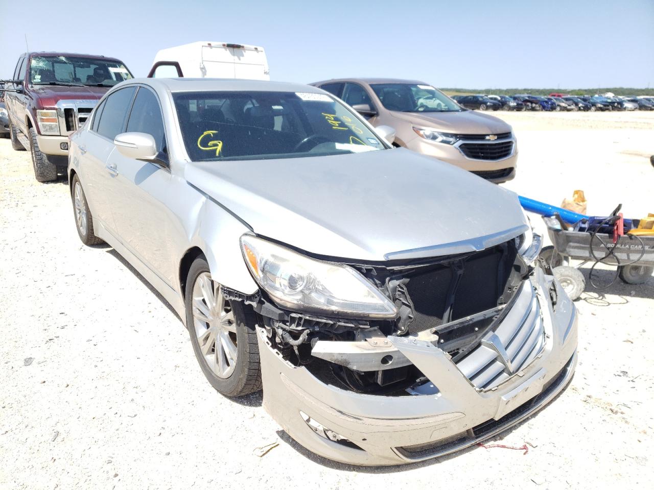 Photo 1 from auction – 2012 HYUNDAI GENESIS 3. with VIN KMHGC4DD2CU194016