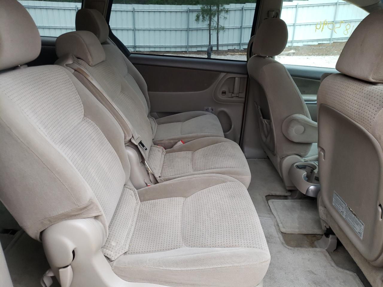 Photo 6 from auction – 2006 TOYOTA SIENNA CE with VIN 5TDZA23C76S454077
