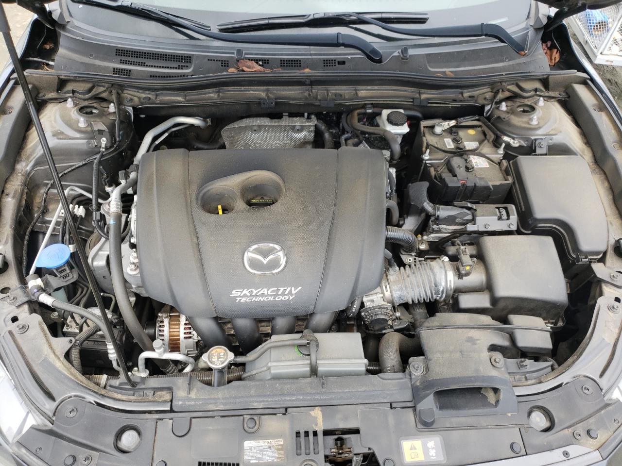 Photo 17 from auction – 2018 MAZDA 3 TOURING with VIN 3MZBN1L30JM161515