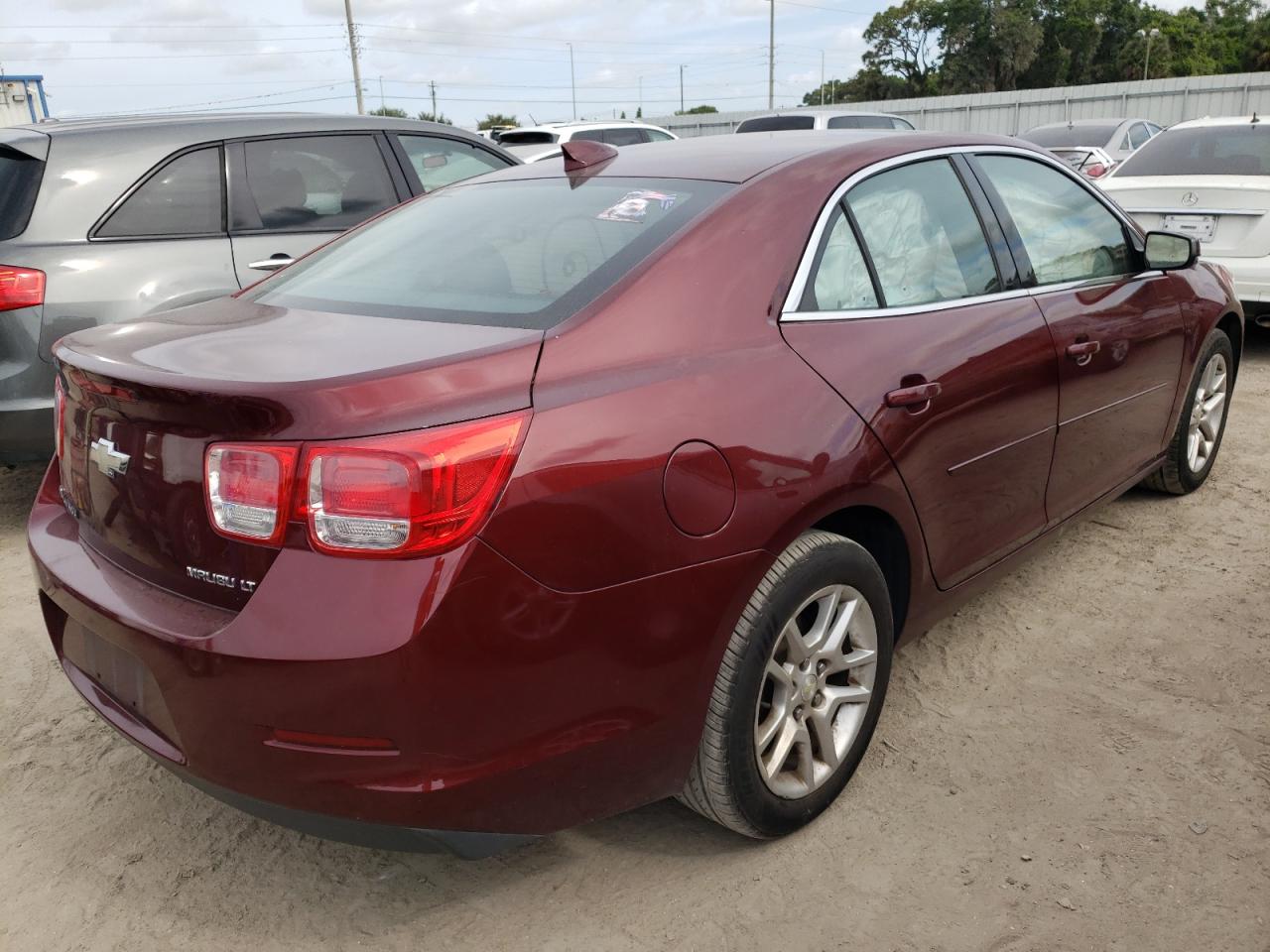 Photo 4 from auction – 2016 CHEVROLET MALIBU LIM with VIN 1G11C5SA8GF145821