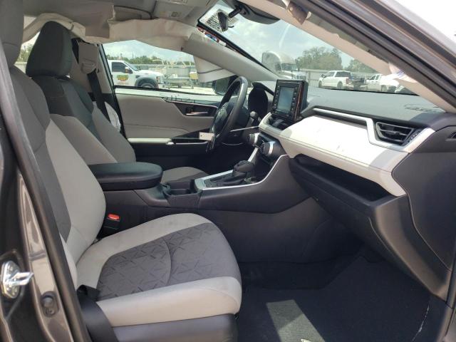 Photo 5 from auction – 2021 TOYOTA RAV4 XLE with VIN 2T3W1RFV4MC158312