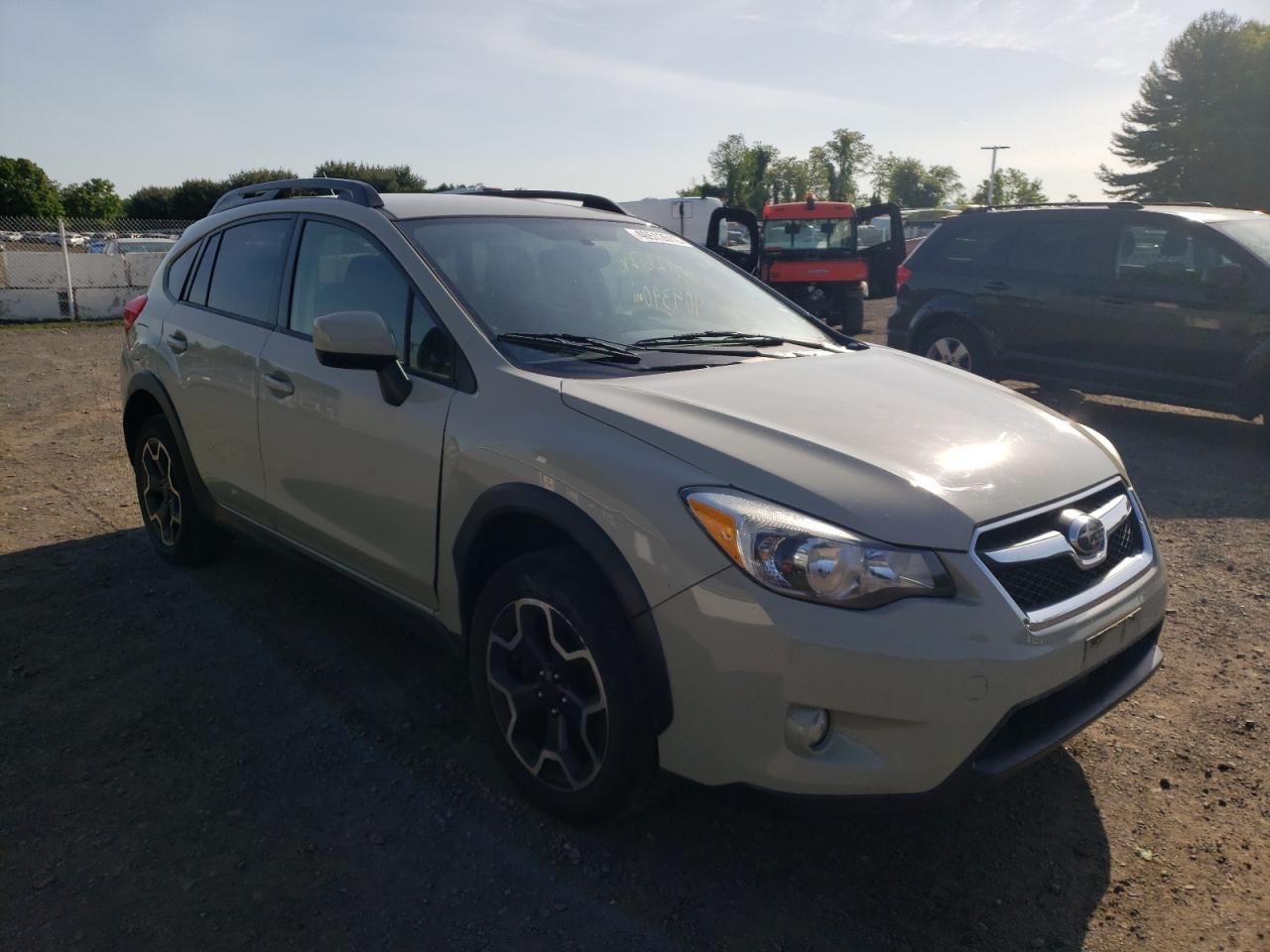 SUBARU XV CROSSTR 2014 with VIN JF2GPACC6E8340592 - Photo from auction