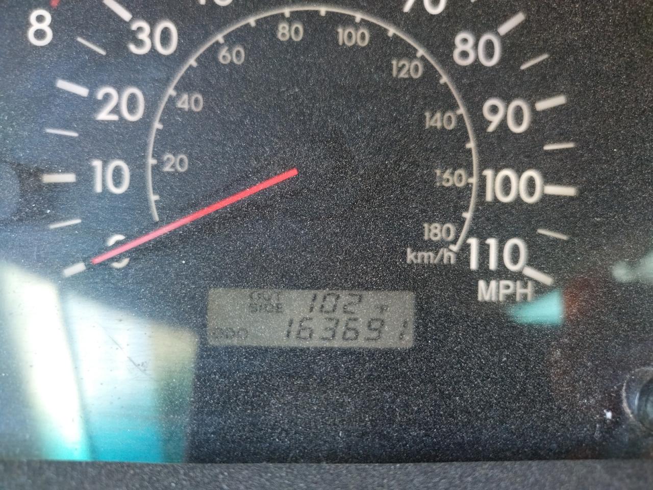 Photo 8 from auction – 2005 TOYOTA COROLLA CE with VIN 1NXBR30E55Z520363