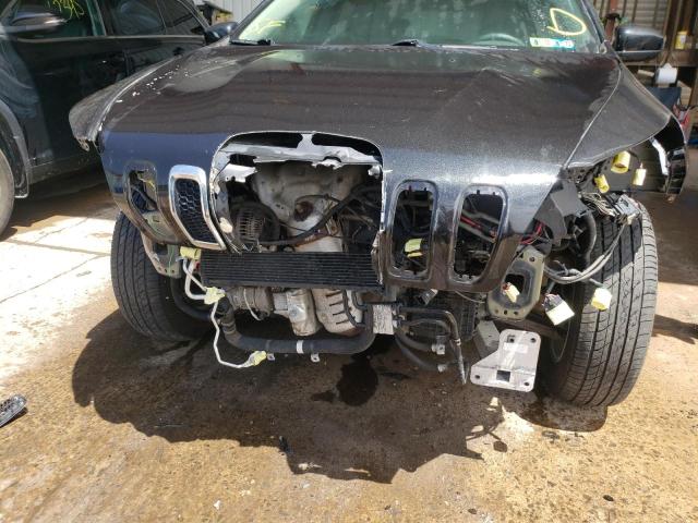 Photo 10 from auction – 2015 JEEP CHEROKEE L with VIN 1C4PJMCB4FW614703