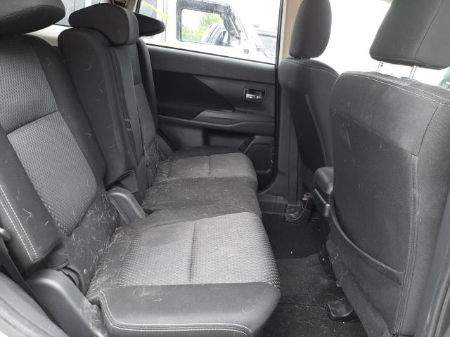 Photo 6 from auction – 2018 MITSUBISHI OUTLANDER with VIN JA4AZ3A39JJ006101