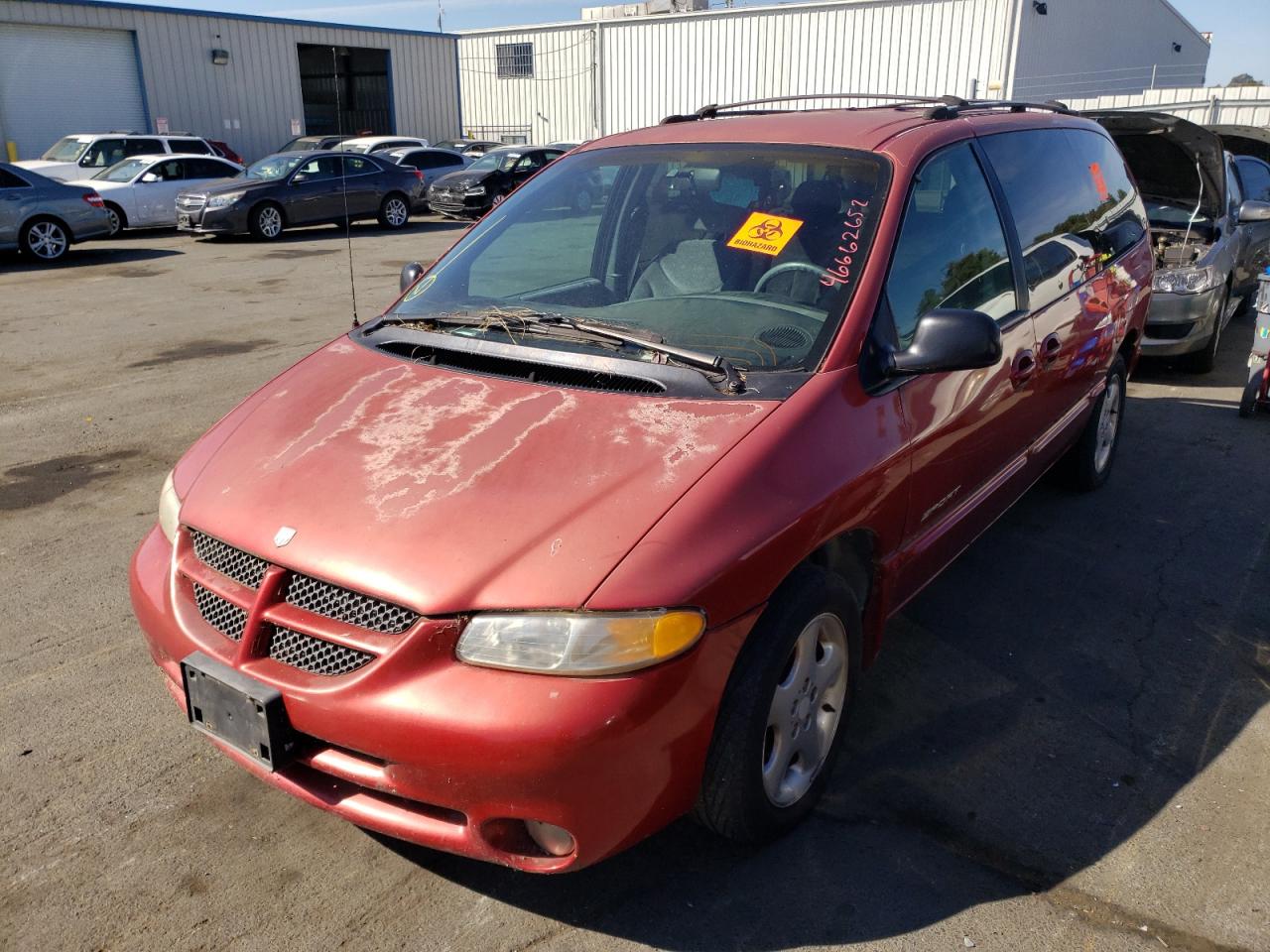 Photo 2 from auction – 2000 DODGE GRAND CARA with VIN 1B4GP44R4YB589481