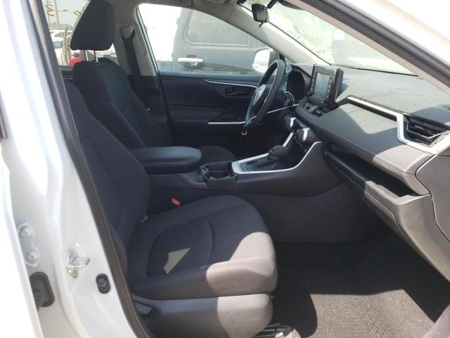 Photo 5 from auction – 2020 TOYOTA RAV4 LE with VIN 2T3F1RFV8LC102274