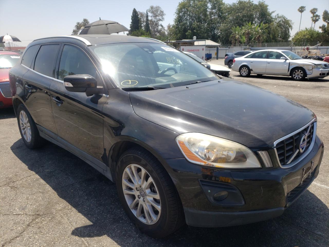 VOLVO XC60 T6 2010 with VIN YV4992DZ9A2118441 - Photo from auction