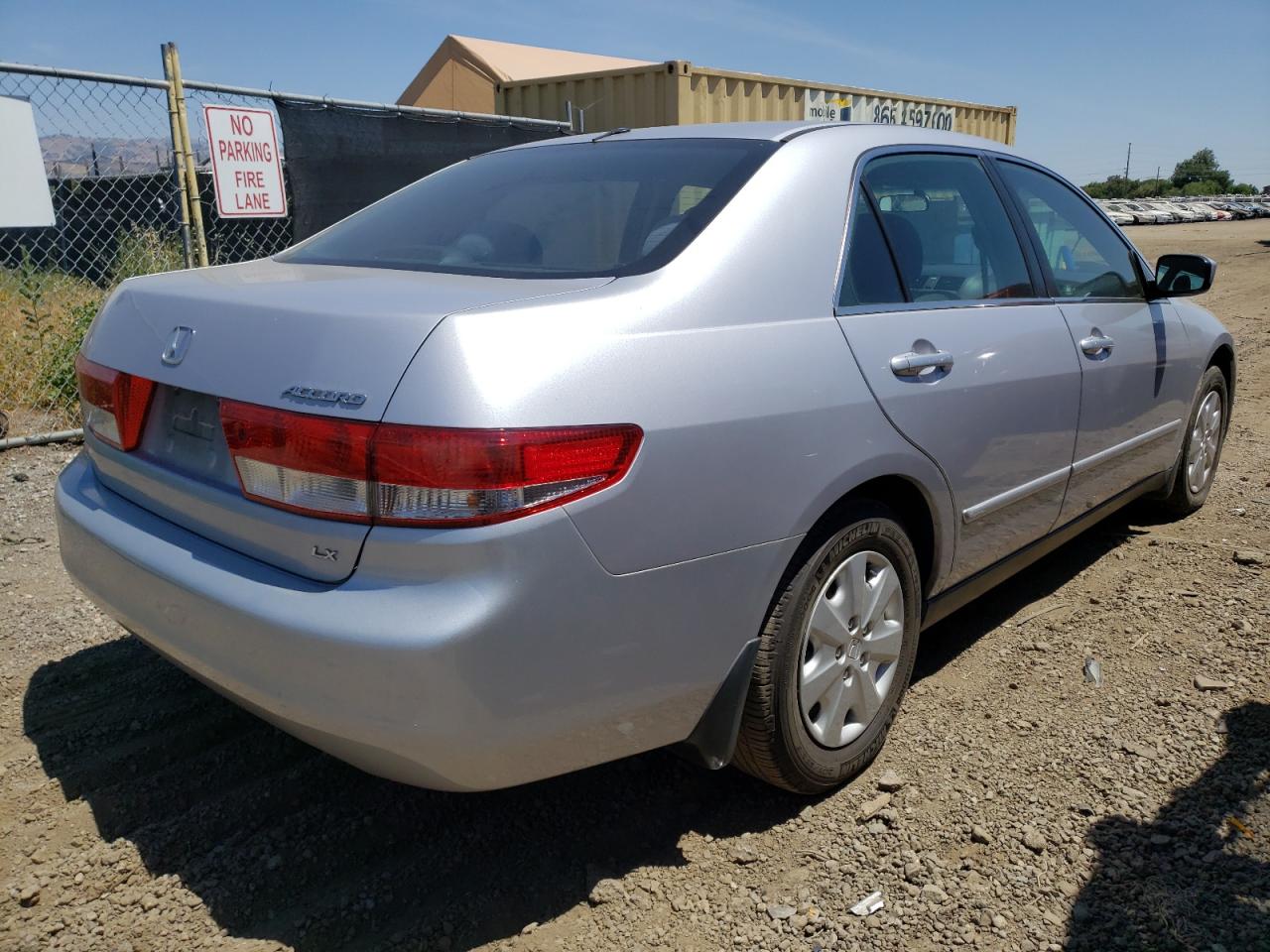 Photo 4 from auction – 2004 HONDA ACCORD LX with VIN 1HGCM55344A040231
