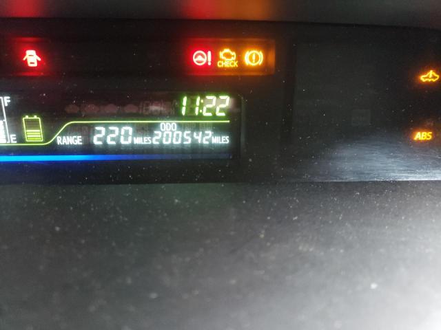 Photo 8 from auction – 2012 TOYOTA PRIUS V with VIN JTDZN3EUXC3166986
