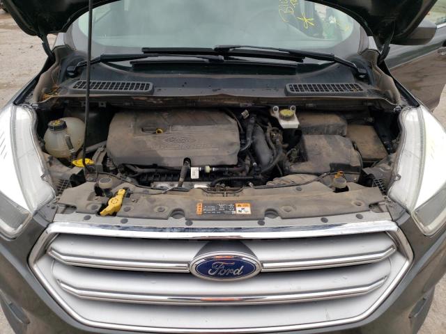 Photo 7 from auction – 2017 FORD ESCAPE SE with VIN 1FMCU0GD5HUE98500
