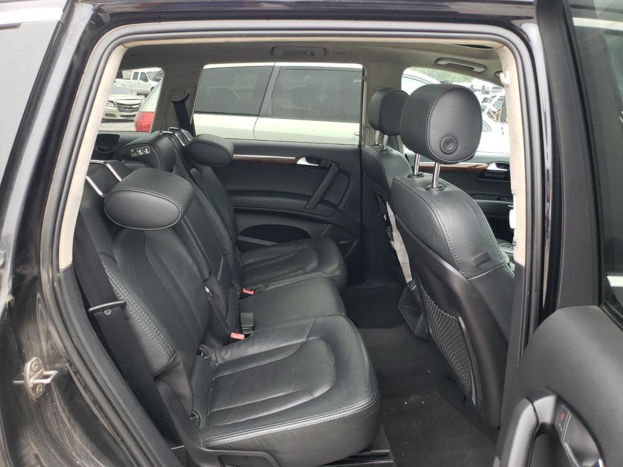 Photo 6 from auction – 2010 AUDI Q7 PRESTIG with VIN WA1VMAFE3AD008360