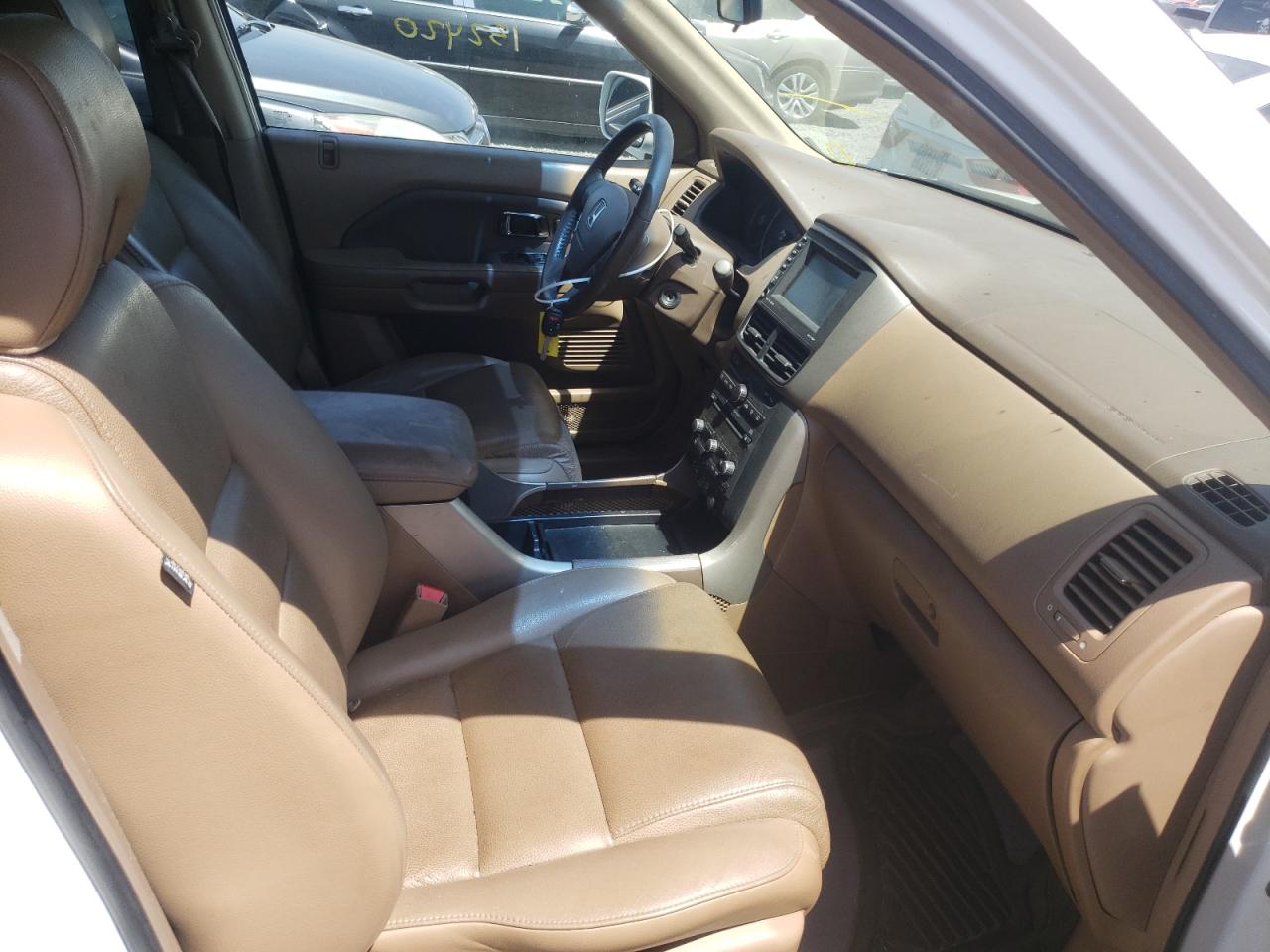 Photo 19 from auction – 2007 HONDA PILOT EXL with VIN 5FNYF18757B025027