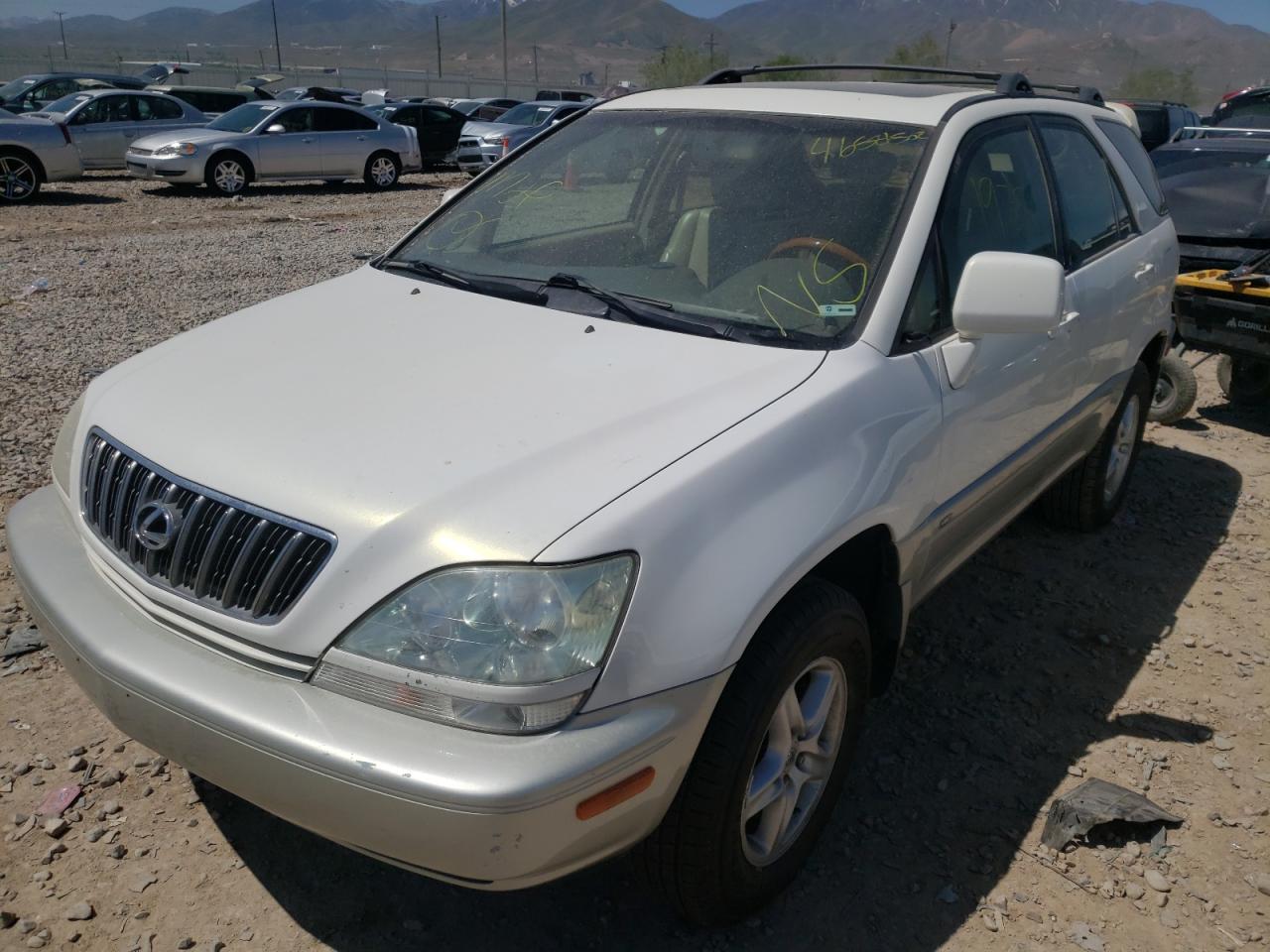 Photo 2 from auction – 2001 LEXUS RX 300 with VIN JTJHF10U110220580