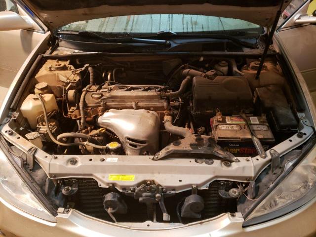 Photo 7 from auction – 2004 TOYOTA CAMRY with VIN 4T1BE30K64U928399