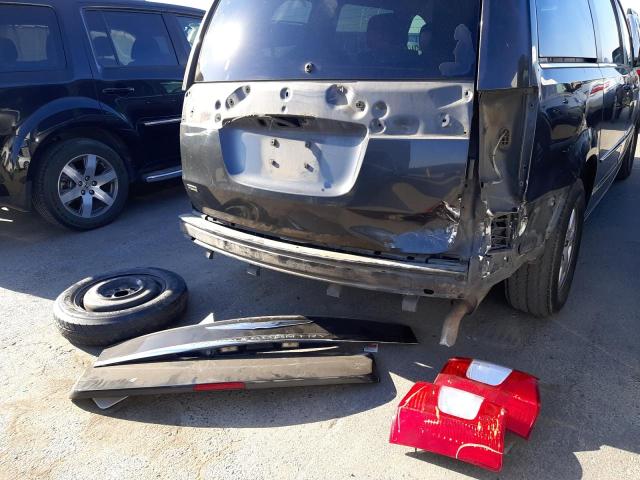 Photo 9 from auction – 2011 CHRYSLER TOWN & COU with VIN 2A4RR5DG6BR674917