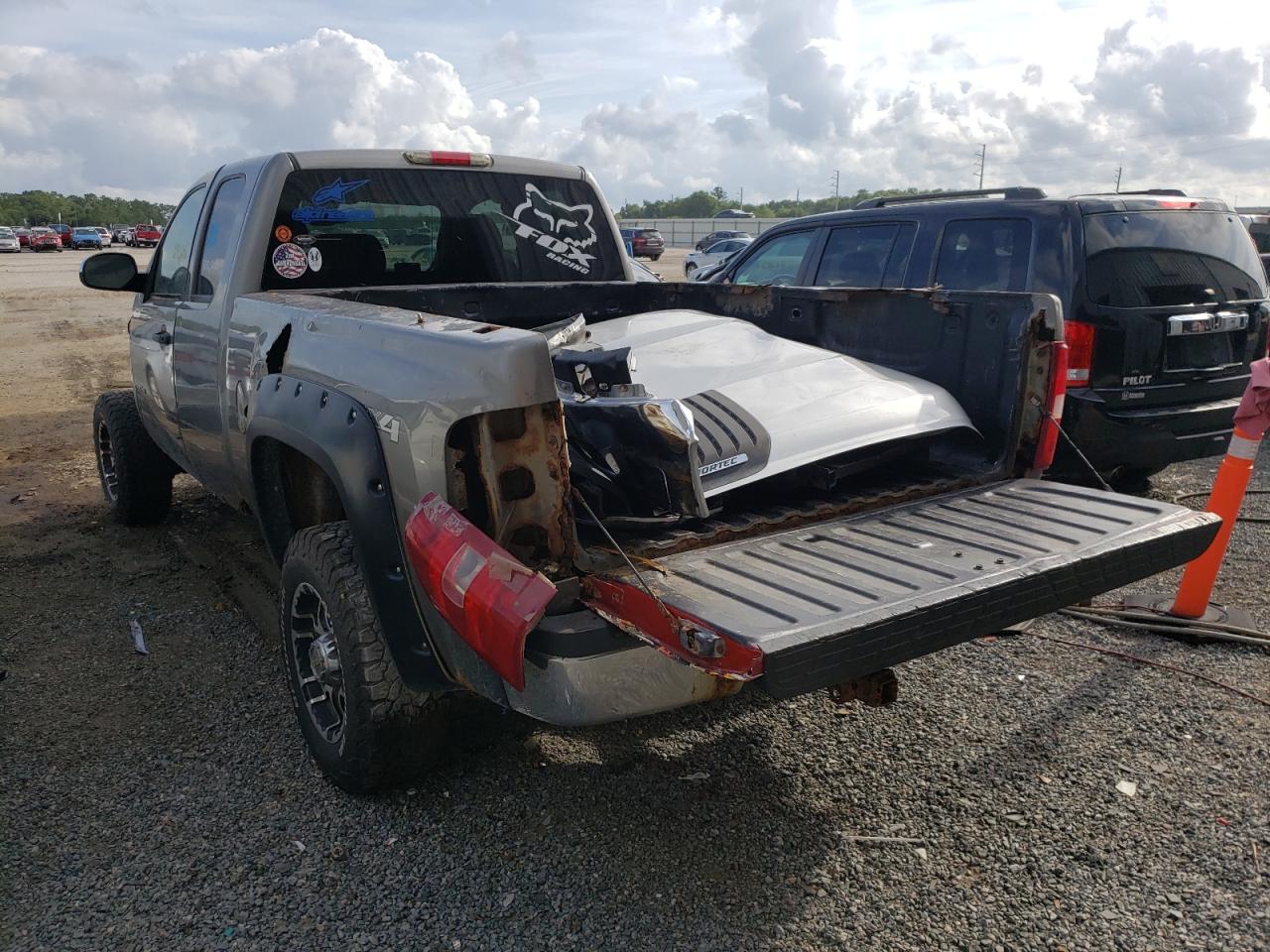 Photo 3 from auction – 2007 CHEVROLET SILVERADO with VIN 1GCHK29K97E519722