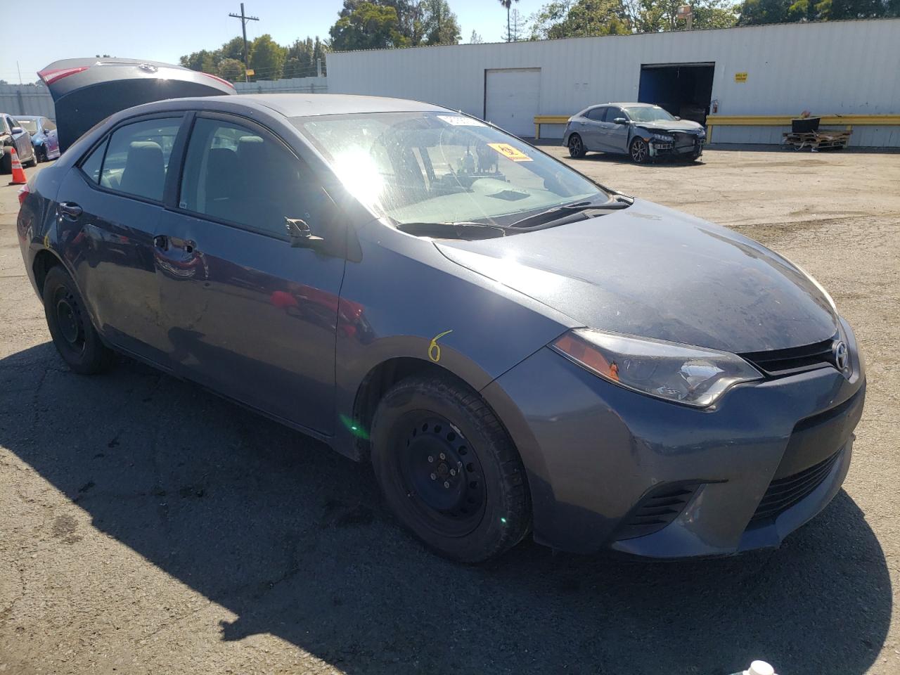 TOYOTA COROLLA 2016 с VIN 2T1BURHE0GC736115 - Фото с аукциона