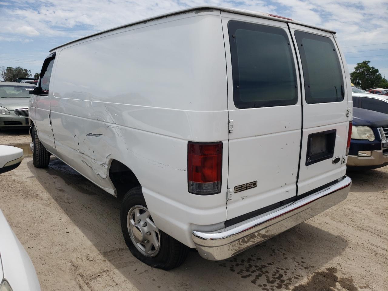 Photo 3 from auction – 2005 FORD ECONOLINE with VIN 1FTNE24L25HB32614