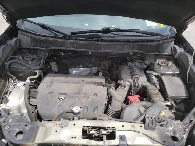 Photo 7 from auction – 2017 MITSUBISHI OUTLANDER with VIN JA4AR3AU2HZ068492