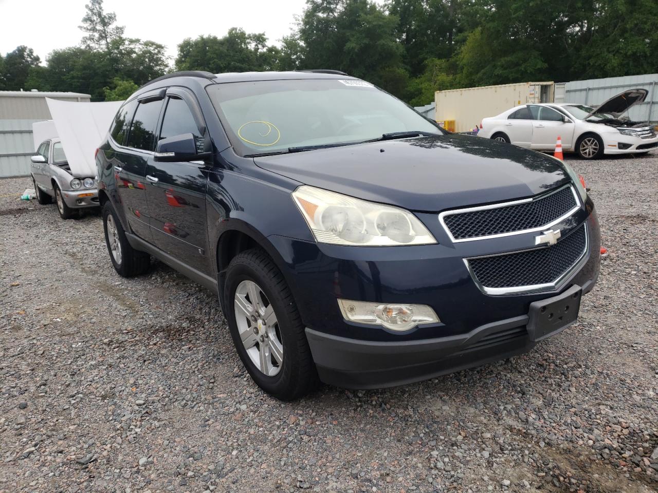 CHEVROLET TRAVERSE L 2010 with VIN 1GNLRFED6AS114065 - Photo from auction