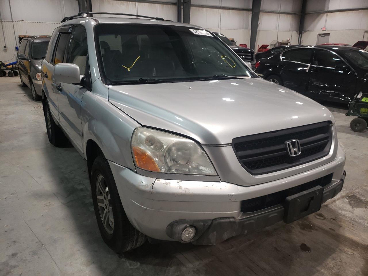 HONDA PILOT EXL 2005 with VIN 2HKYF18685H531165 - Photo from auction