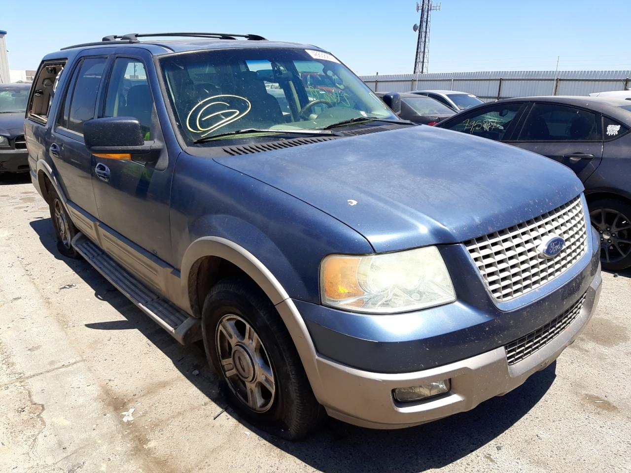 FORD EXPEDITION 2004 with VIN 1FMFU17L24LB67884 - Photo from auction