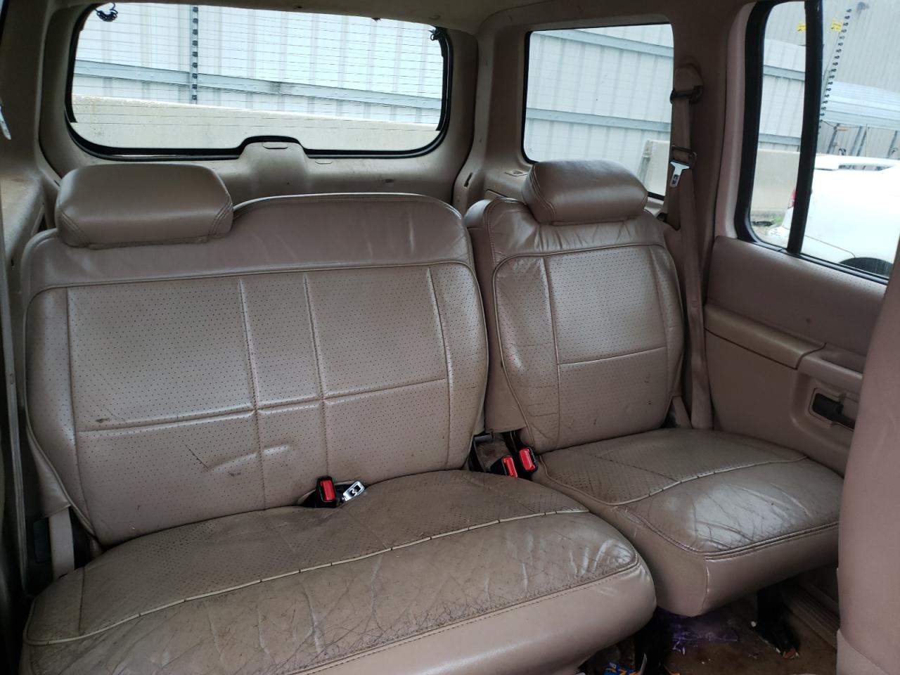 Photo 6 from auction – 1998 MERCURY MOUNTAINEE with VIN 4M2ZU52P0WUJ48664