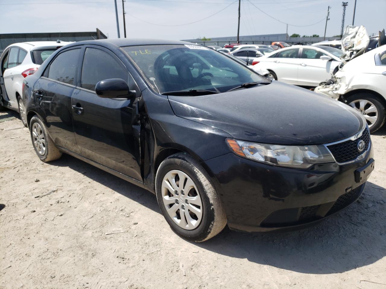 Photo 11 from auction – 2012 KIA FORTE LX with VIN KNAFT4A28C5485159