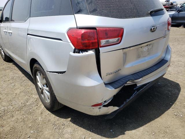 Photo 9 from auction – 2017 KIA SEDONA L with VIN KNDMA5C11H6283498