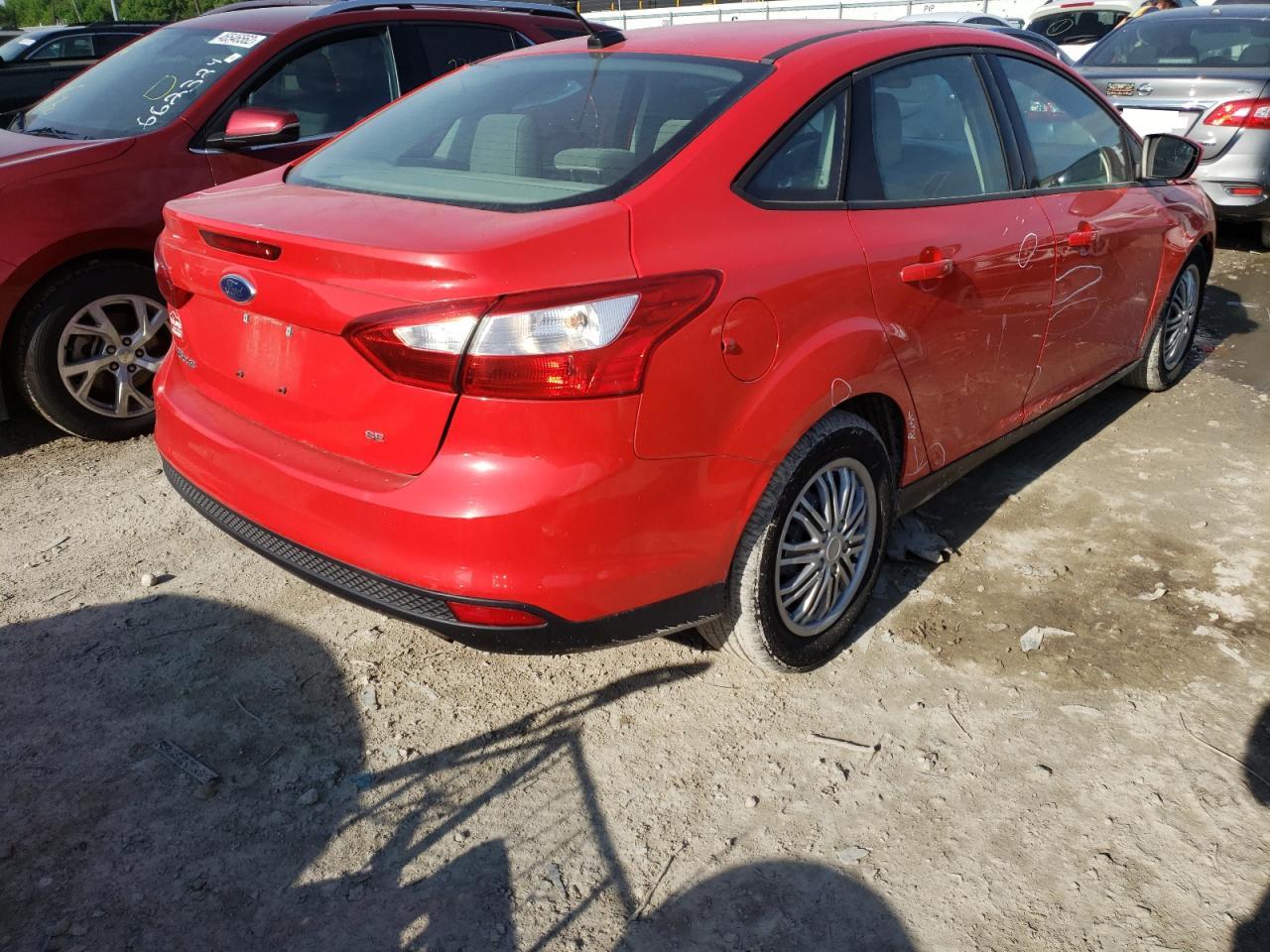 Photo 4 from auction – 2012 FORD FOCUS SE with VIN 1FAHP3F28CL233948