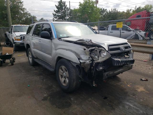 صورة رقم 1 من المزاد - 2004 TOYOTA 4RUNNER SR مع VIN JTEBT14R548012839