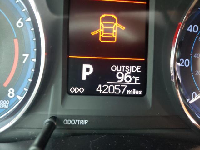 Photo 8 from auction – 2018 TOYOTA COROLLA L with VIN 5YFBURHE8JP775168