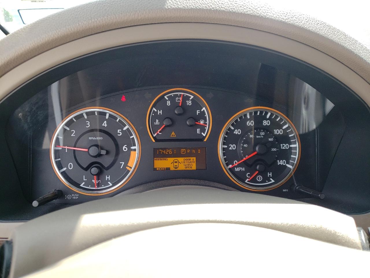 Photo 13 from auction – 2013 NISSAN ARMADA PLA with VIN 5N1BA0NF2DN603815