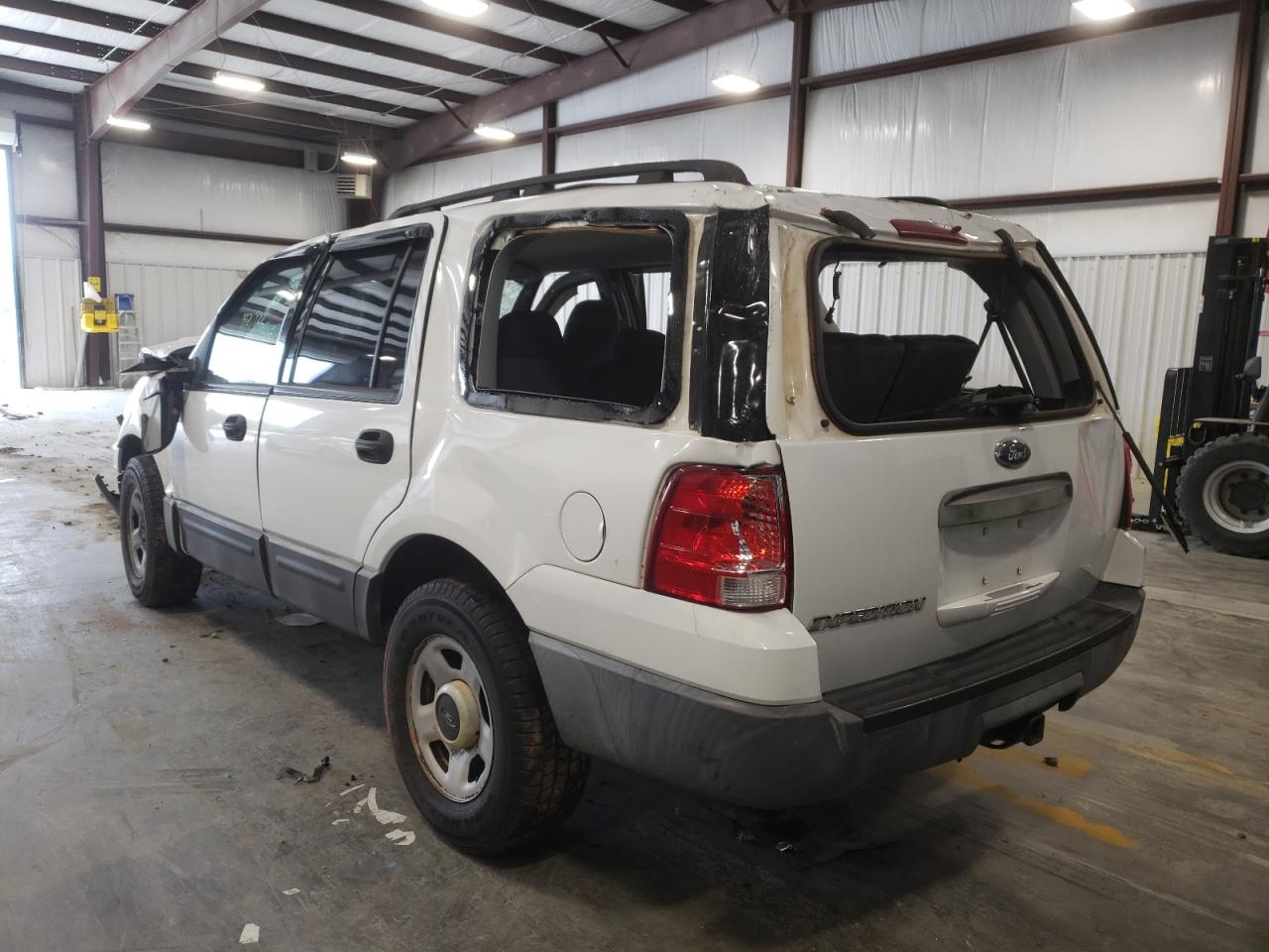 Photo 16 from auction – 2005 FORD EXPEDITION with VIN 1FMPU13535LB14317