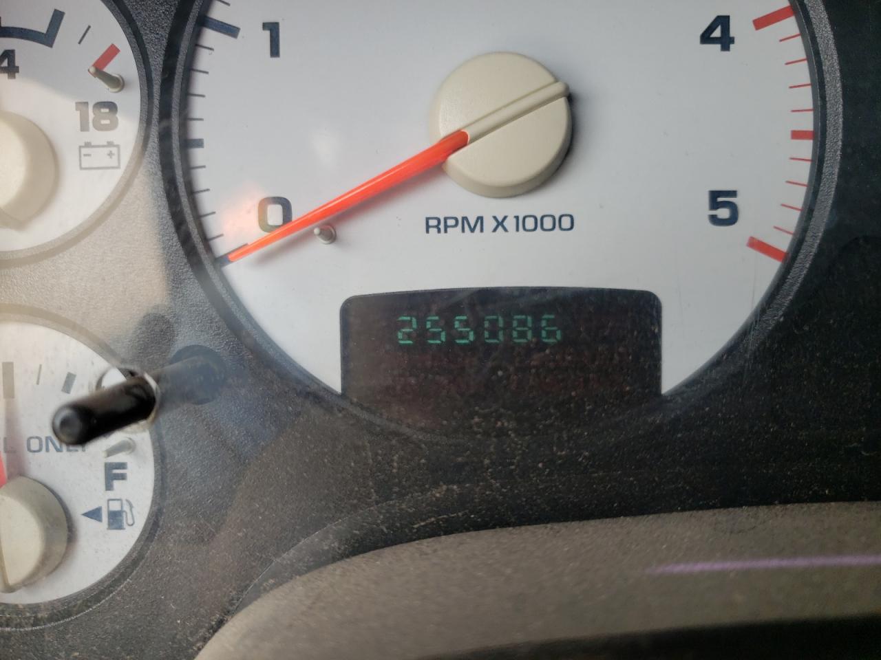 Photo 8 from auction – 2004 DODGE RAM 2500 S with VIN 3D7KU26C34G188000