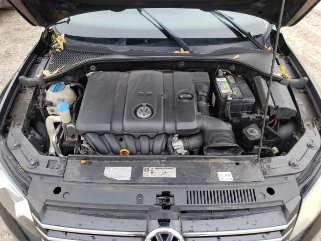 Фото 7 с аукциона – 2012 VOLKSWAGEN PASSAT S с VIN 1VWAP7A39CC072140