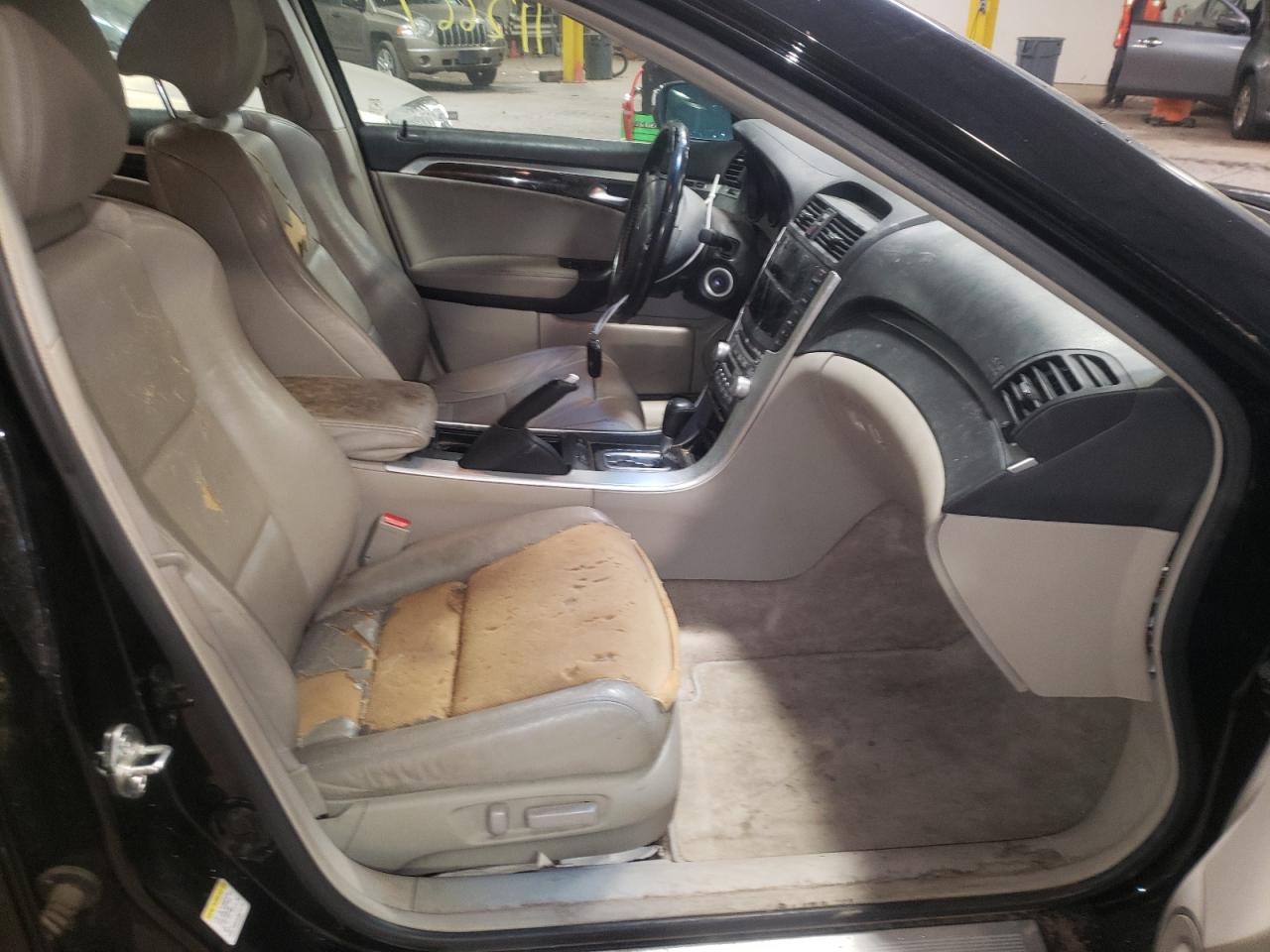 Photo 5 from auction – 2008 ACURA TL with VIN 19UUA66228A028190