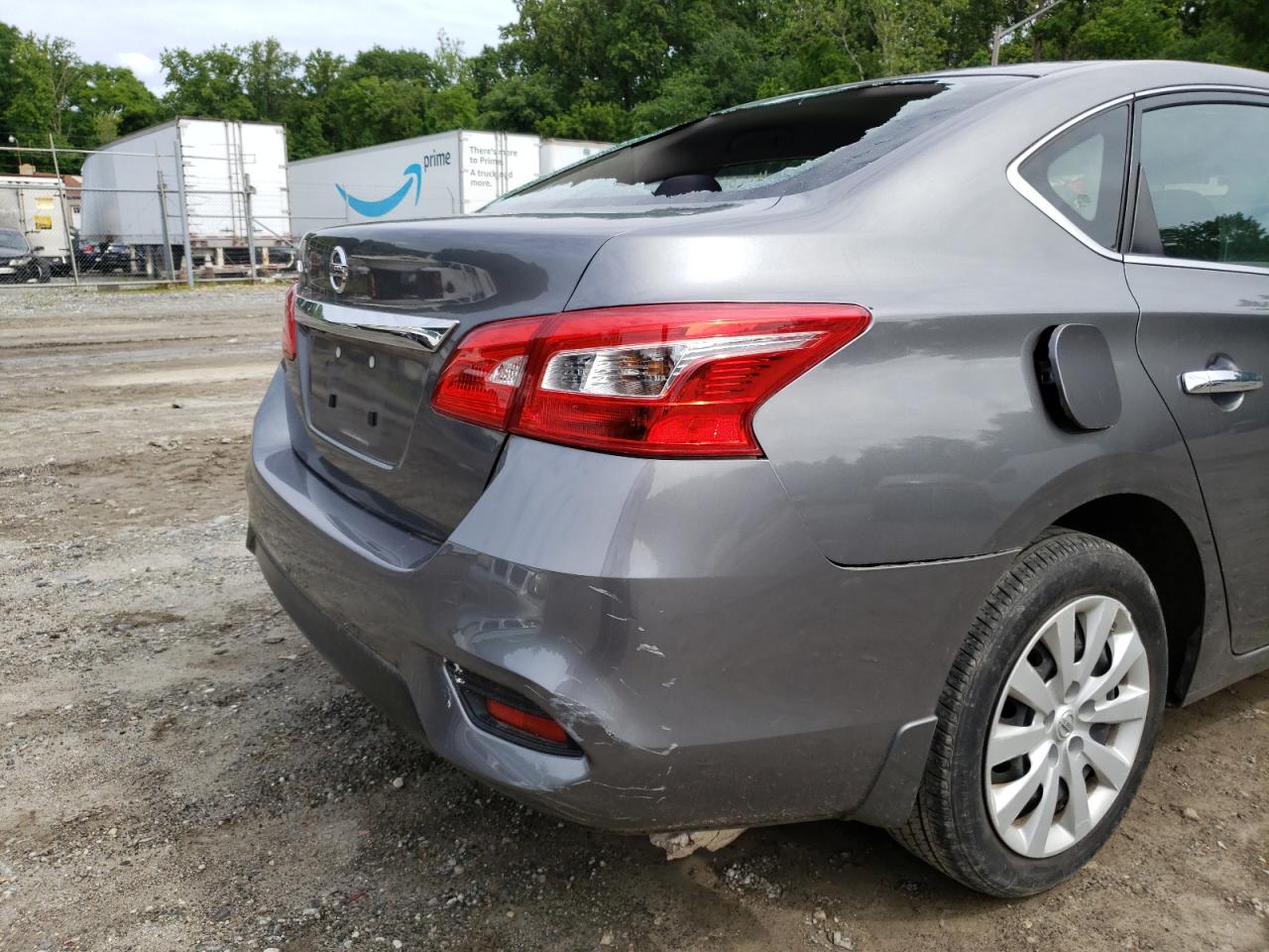 Photo 20 from auction – 2018 NISSAN SENTRA S with VIN 3N1AB7AP1JY205226