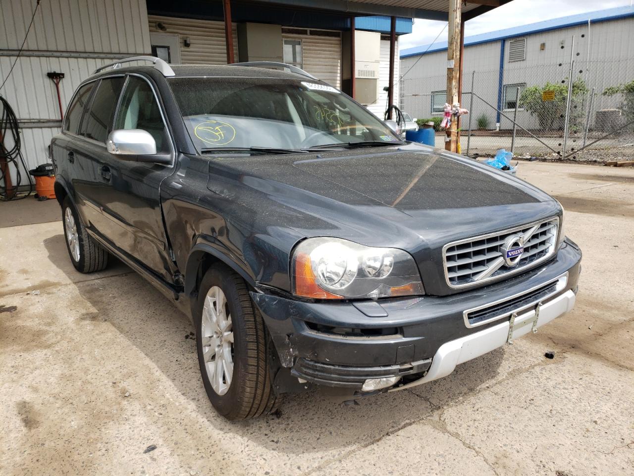 VOLVO XC90 3.2 2013 with VIN YV4952CZ2D1671665 - Photo from auction