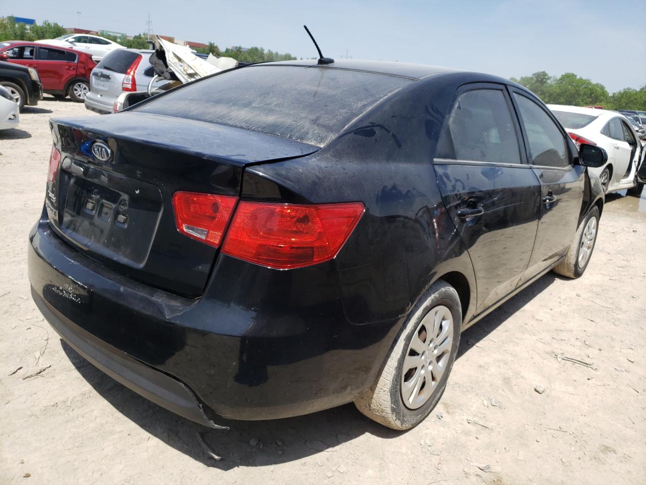 Photo 14 from auction – 2012 KIA FORTE LX with VIN KNAFT4A28C5485159