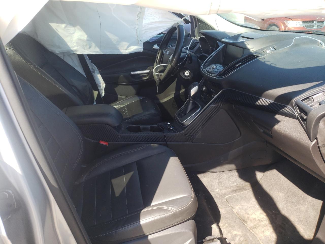 Photo 5 from auction – 2014 FORD ESCAPE SE with VIN 1FMCU9G96EUA24521