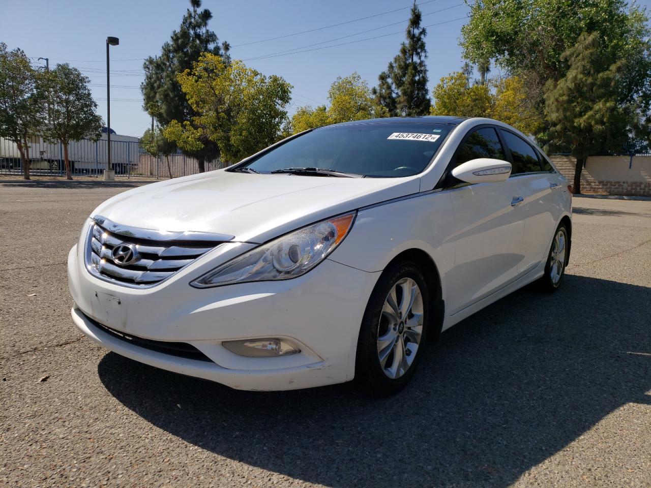 Photo 2 from auction – 2013 HYUNDAI SONATA SE with VIN 5NPEC4AC3DH521848