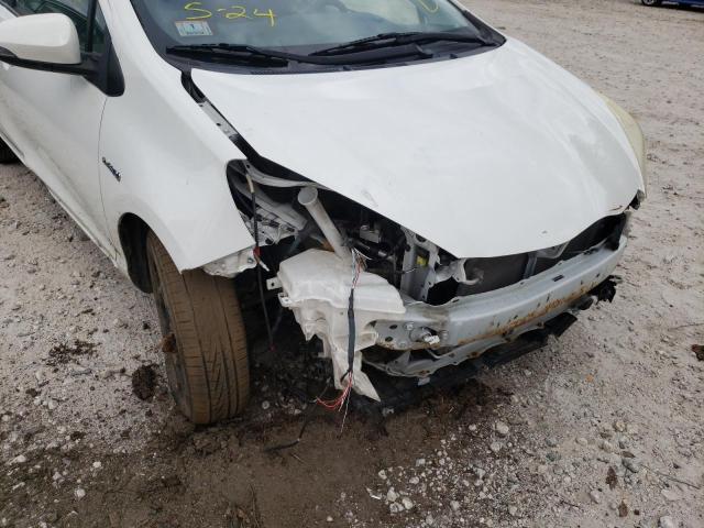 Photo 9 from auction – 2013 TOYOTA PRIUS C with VIN JTDKDTB32D1036293